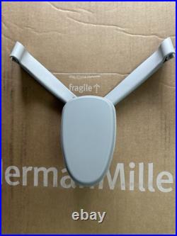 Herman Miller Aeron REMASTERED Size B Posture Fit Back Support Mineral In Color