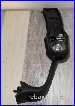 Herman Miller Aeron RIGHT Dial Armrest 165349 R