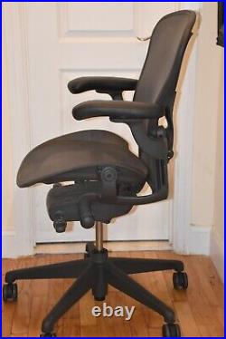 Herman Miller Aeron Remastered Chair Fully Loaded with Posturefit SL (Size B)