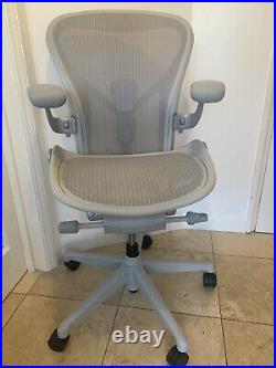 Herman Miller Aeron Remastered Chair Mineral Grey Size B Fully Loaded NEW