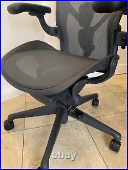 Herman Miller Aeron Remastered Chair Size B Fully Loaded Office Chair