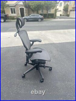 Herman Miller Aeron Remastered Chair Size B Fully Loaded With Head Rest