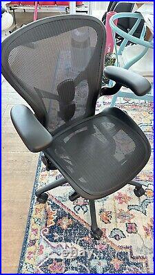 Herman Miller Aeron Remastered Chair Size B Gaming Chair open box