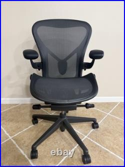 Herman Miller Aeron Remastered Chair Size B Graphite
