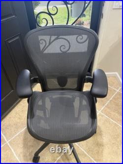 Herman Miller Aeron Remastered Chair Size B Graphite