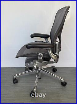 Herman Miller Aeron Remastered Chair Size B Graphite/ Polished Aluminum