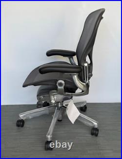 Herman Miller Aeron Remastered Chair Size B Graphite/Polished Aluminum
