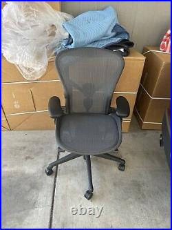 Herman Miller Aeron Remastered Chair Size B Graphite -open box (Fully loaded)