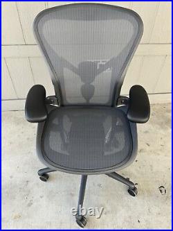 Herman Miller Aeron Remastered Chair Size B Graphite -open box (Fully loaded)