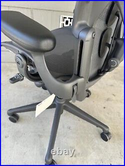 Herman Miller Aeron Remastered Chair Size B Graphite -open box (Fully loaded)