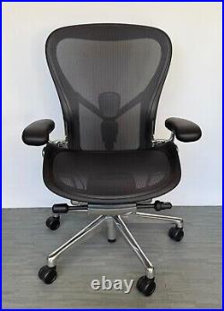 Herman Miller Aeron Remastered Chair Size C Black/Polished Aluminum