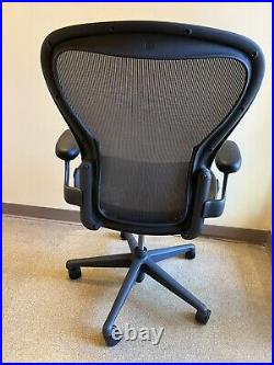Herman Miller Aeron Remastered Chair Size C Graphite -open box