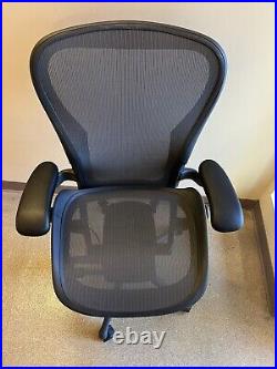 Herman Miller Aeron Remastered Chair Size C Graphite -open box