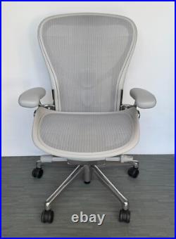 Herman Miller Aeron Remastered Chair Size C Mineral/Polished Aluminum