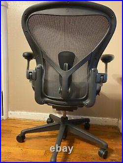 Herman Miller Aeron Remastered Ergonomic Chair Mesh Rest size b Office chair mod