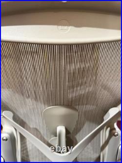 Herman Miller Aeron Remastered High Stool Bar Ht Fully Loaded Mineral Gray