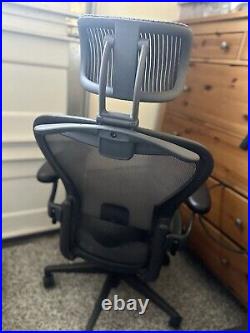 Herman Miller Aeron Remastered Size B Graphite Mesh Fully Loaded With Headrest