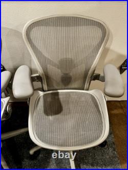 Herman Miller Aeron Remastered Size B Mineral white Mesh Fully Loaded