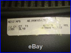Herman Miller Aeron Seat Pan Size B Graphite Frame Standard Black Fabric