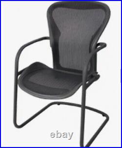 Herman Miller Aeron Side Chair Size B Side Chair / Office Chair