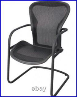 Herman Miller Aeron Side Chair size b desk chair
