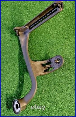 Herman Miller Aeron Size A Replacement Part Left Swing Arm Yolk with Screws