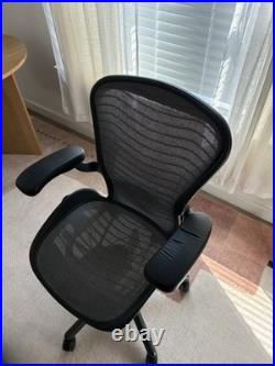 Herman Miller Aeron Size B Adjustable Ergonomic Black Office Desk Chair Herman Miller Aeron Size B Adjustable Ergonomic Black Office Desk Chair