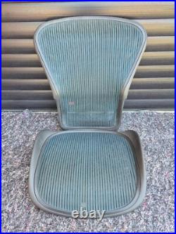 Herman Miller Aeron Size B Chair Green Mesh Set Back & Seat