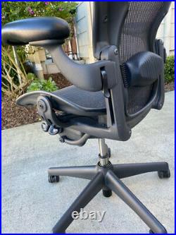 Herman Miller Aeron Size B Fully Loaded Office Desk Chair