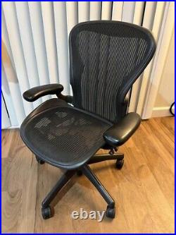 Herman Miller Aeron Size B Medium Office Desk Chair Ergonomic Gaming