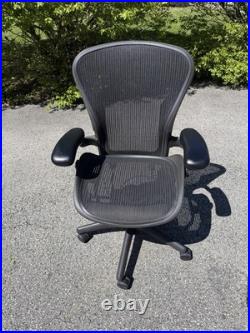 Herman Miller Aeron Size B Medium Office Desk Chair Ergonomic Gaming