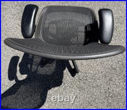 Herman Miller Aeron Size B Medium Office Desk Chair Ergonomic Gaming