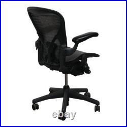 Herman Miller Aeron Size B PostureFit Black Gray Tuxedo Adjustable Office Chair