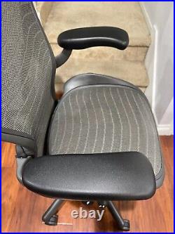 Herman Miller Aeron Size B fully Loaded With Posturefit