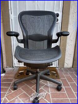 Herman Miller Aeron Size C Fully Loaded Version Excellent Condition
