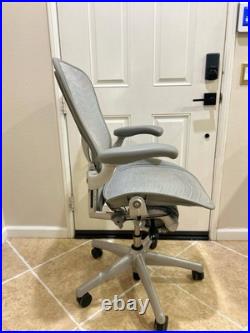 Herman Miller Aeron- Size C Fully Loaded With Posturefit Read Description