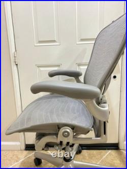 Herman Miller Aeron- Size C Fully Loaded With Posturefit Read Description