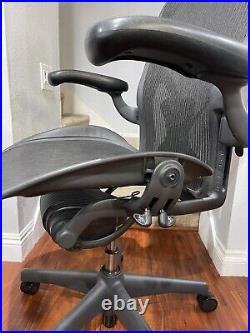 Herman Miller Aeron Size C Fully Loaded With Posturefit Support