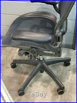 Herman Miller Aeron Size C Office Chair, Blue, Fully Adjustable with lumbar pad