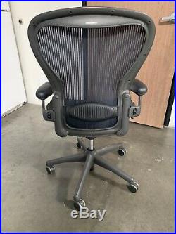 Herman Miller Aeron Size C Office Chair, Blue Height Adjustment stuck at top