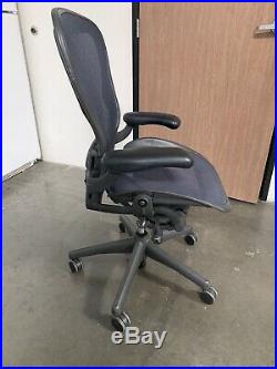 Herman Miller Aeron Size C Office Chair, Blue Height Adjustment stuck at top