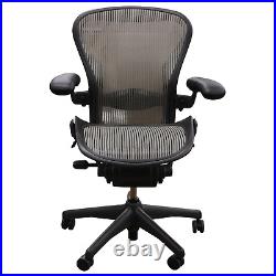 Herman Miller Aeron Size C Task Chair, Fully Functional Arms, Grey Preowned