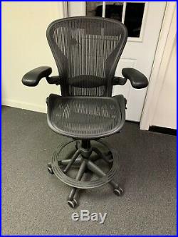 Herman Miller Aeron Stool, Size B, 2 available, PRICE IS FOR 1 CHAIR