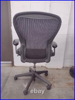 Herman Miller Aeron Swivel Chair Size C (Large) Black