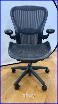 Herman Miller Aeron Swivel Office Chair Size C Ergonomic Mesh Design Lumbar Supp