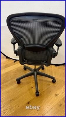 Herman Miller Aeron Swivel Office Chair Size C Ergonomic Mesh Design Lumbar Supp