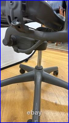 Herman Miller Aeron Swivel Office Chair Size C Ergonomic Mesh Design Lumbar Supp