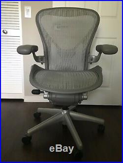Herman Miller Aeron Titanium Office Chair Graphite, Size B