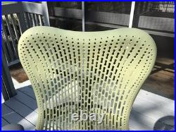 Herman Miller Aeron Work Stool Mesh Seat Lumbar Support Bar Height Gray/Lime