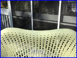 Herman Miller Aeron Work Stool Mesh Seat Lumbar Support Bar Height Gray/Lime